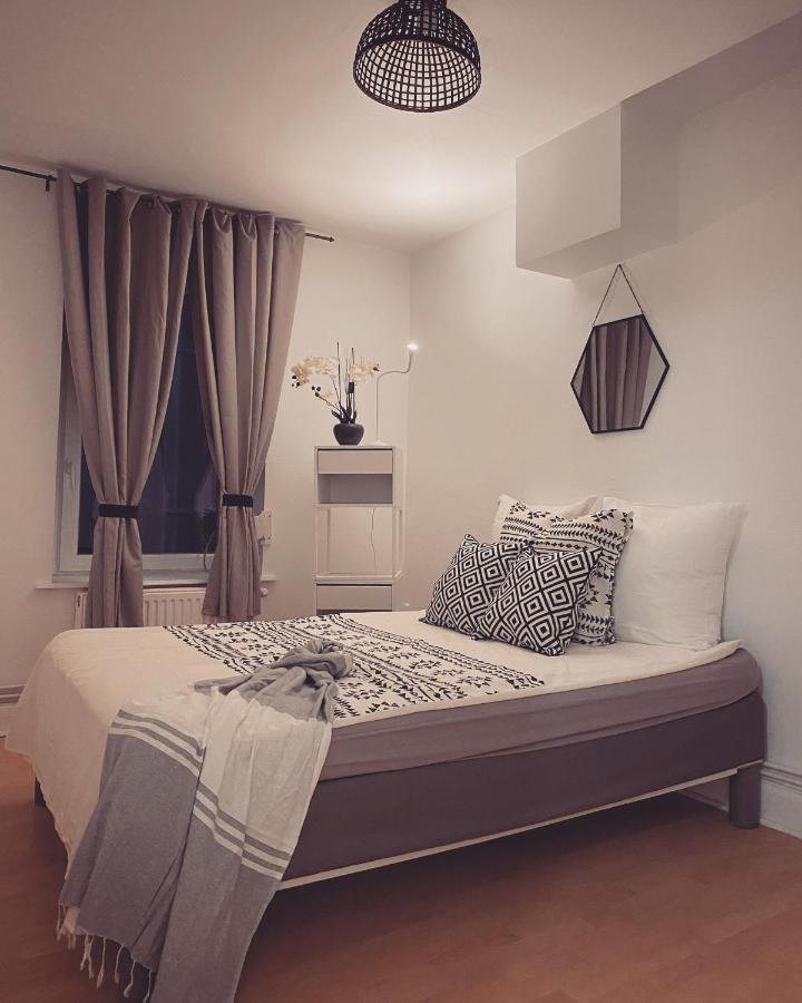 Superbe Duplex En Plein Coeur De Nancy Нанси Экстерьер фото